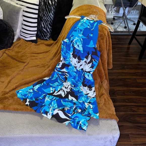 Parker Diane Surplice Wrap Dress Blue Floral - Picture 6 of 11